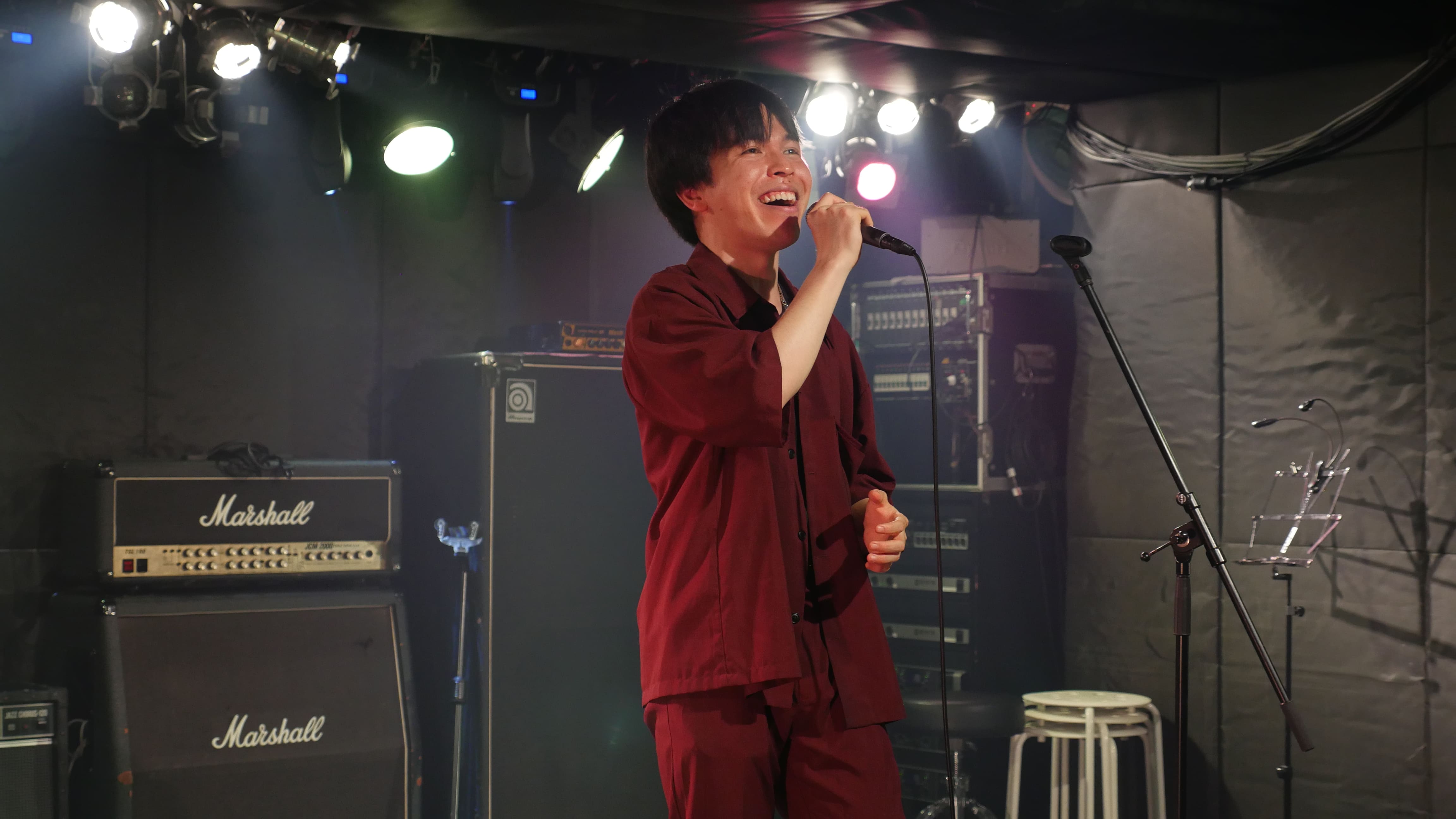 温かい観客とMC