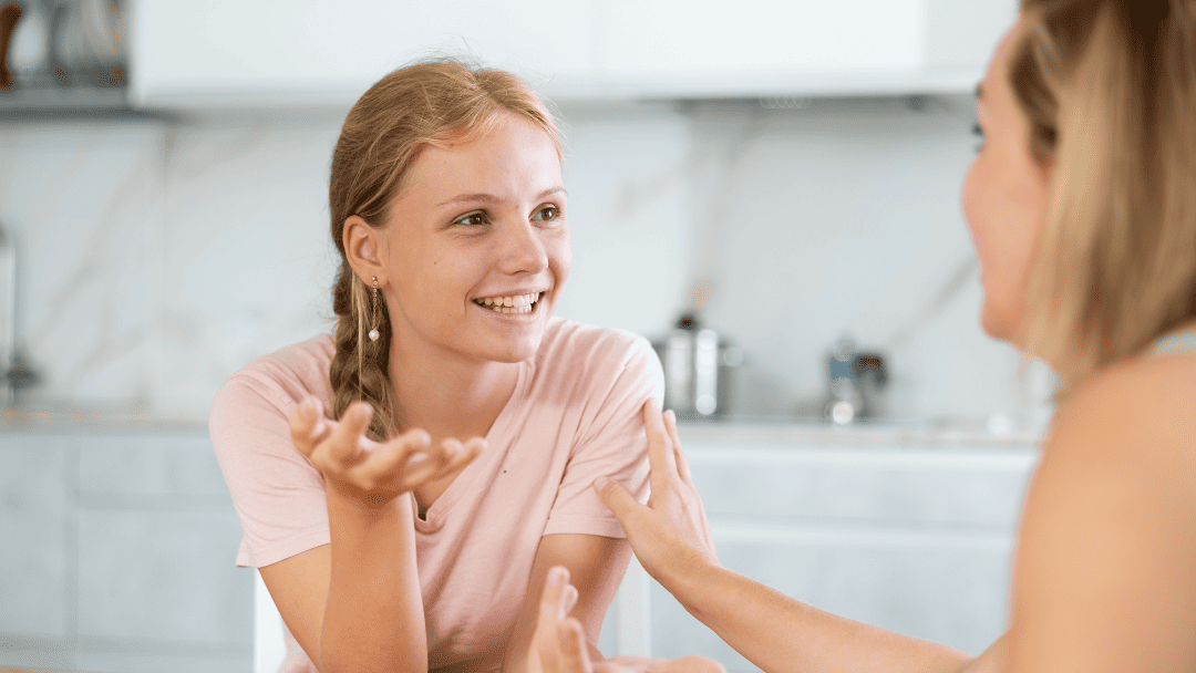 会話する外国人の女の子